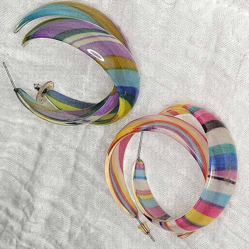 Multi color earrings